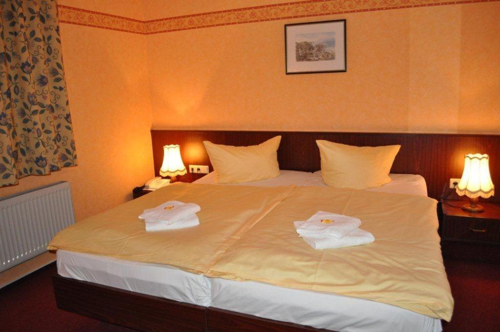 Hotel Ruegen Park Kg Gingst Ruang foto