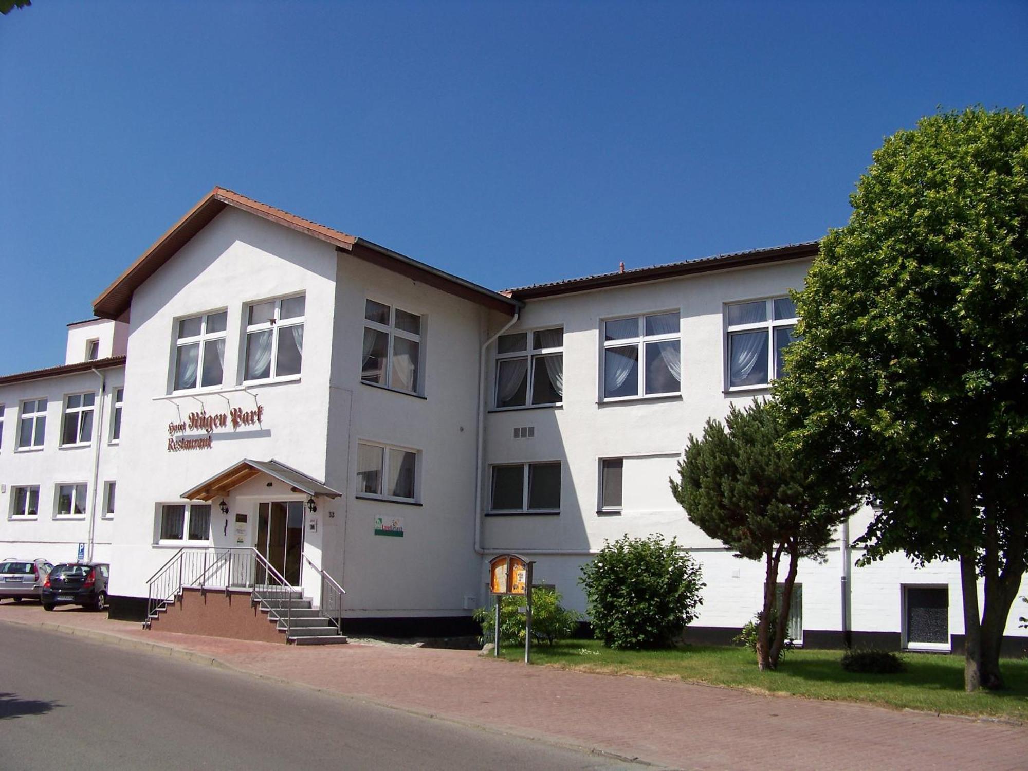 Hotel Ruegen Park Kg Gingst Bagian luar foto